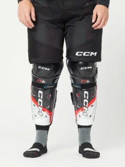Jambières CCM JetSpeed FT6 Senior 16 Jambières CCM JetSpeed FT6 Senior -Pro-Patinage pdtimg 5002551b