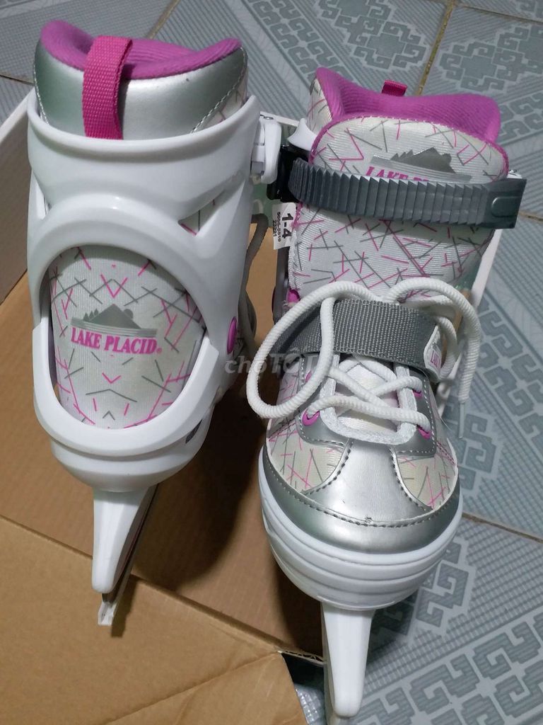 Devant 19 Devant -Pro-Patinage 4c5996e32a5d4ee286fbe2bc0f5a1b4f 2945304294963955783